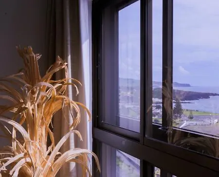 Oceanview Topfloor W/ Terrace * Ponta Delgada (Sao Miguel)