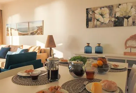 Oceanview Topfloor W/ Terrace * Ponta Delgada (Sao Miguel)