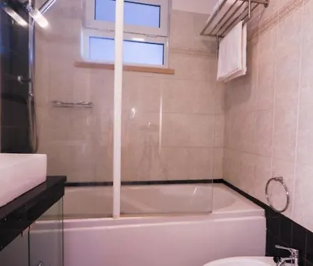 Oceanview Topfloor W/ Terrace Apartment