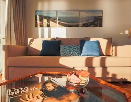 Guestready - Oceanview Topfloor W Terrace * Ponta Delgada