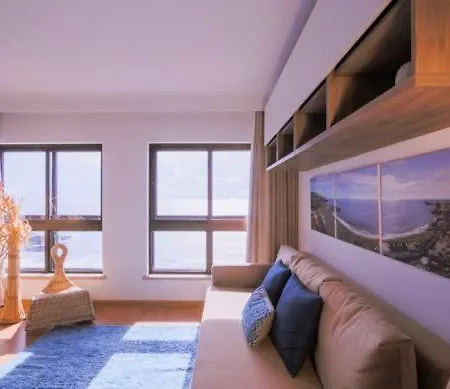 Guestready - Oceanview Topfloor W Terrace Lägenhet Ponta Delgada