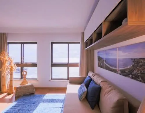 Guestready - Oceanview Topfloor W Terrace Apartament Ponta Delgada